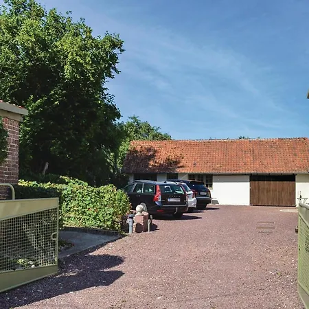 Casa vacanze Beautiful In With Kitchen